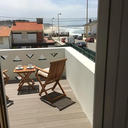 Lodge Oporto Surf *