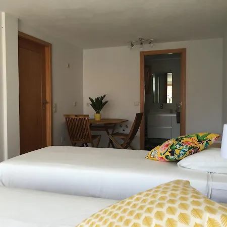 Lodge Oporto Surf